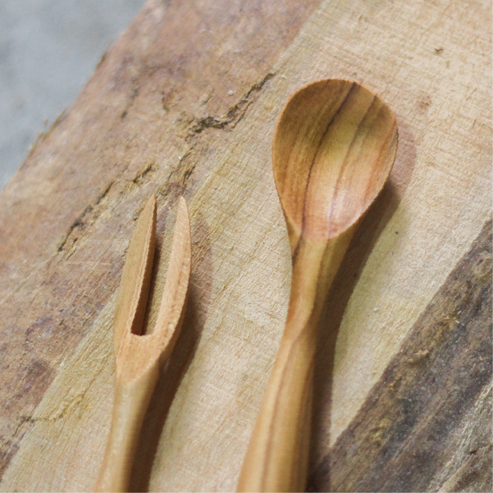 木のカトラリーセット
